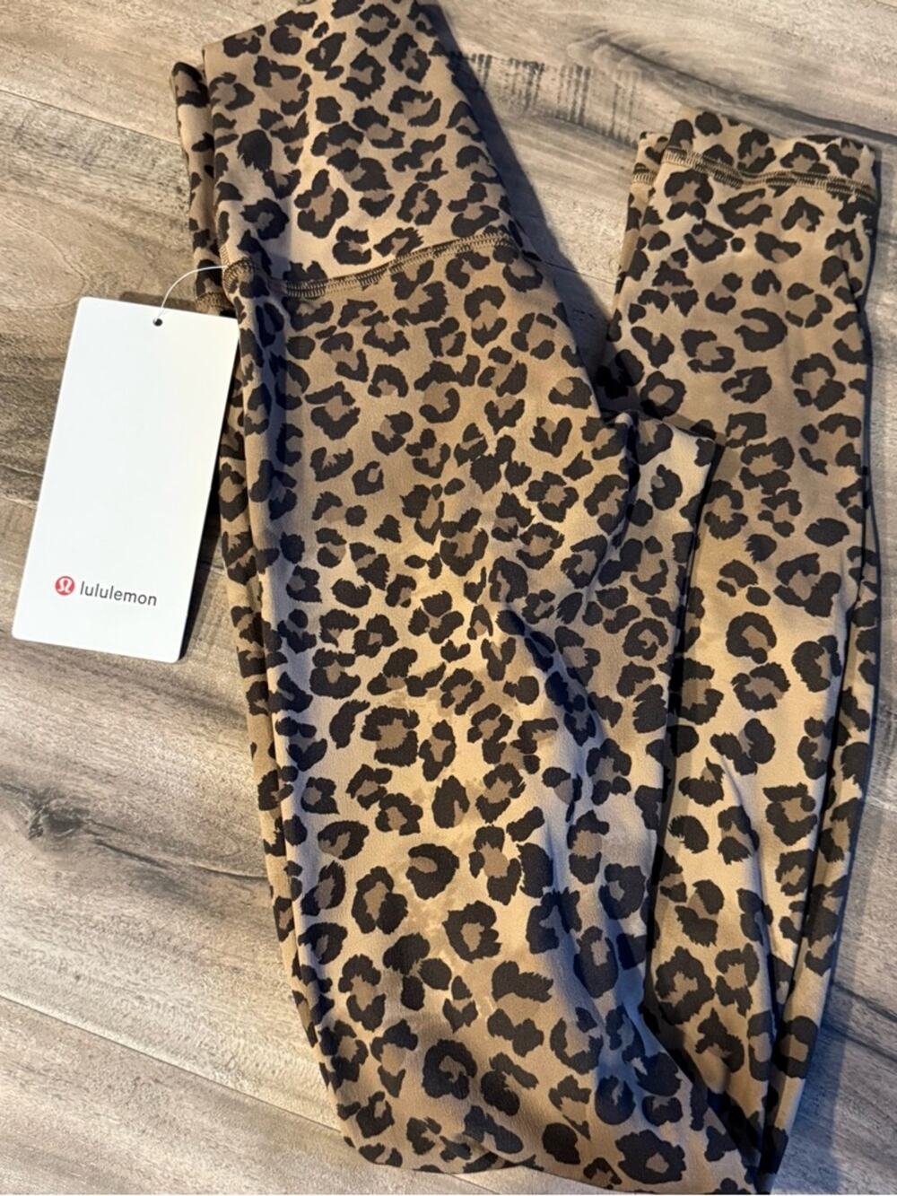 lululemon Align No Line High rise Leggings TLMU Leopard size 0 28” weightless